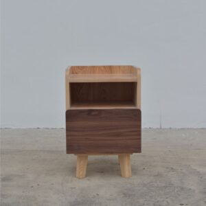 โต๊ะข้าง Brown Side table
